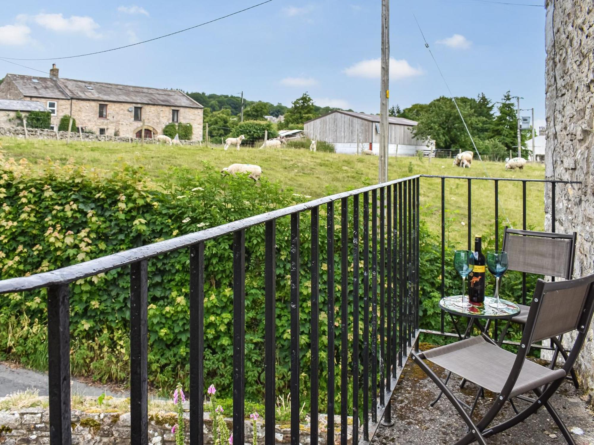 1 The Old Corn Mill Villa West Burton Exterior photo